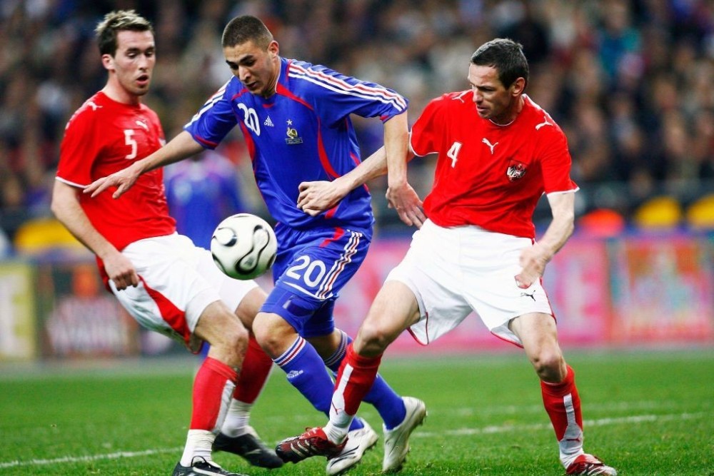 包含法国乒乓球队碾压奥地利乒乓球队，奥恰洛夫爆发神勇的词条