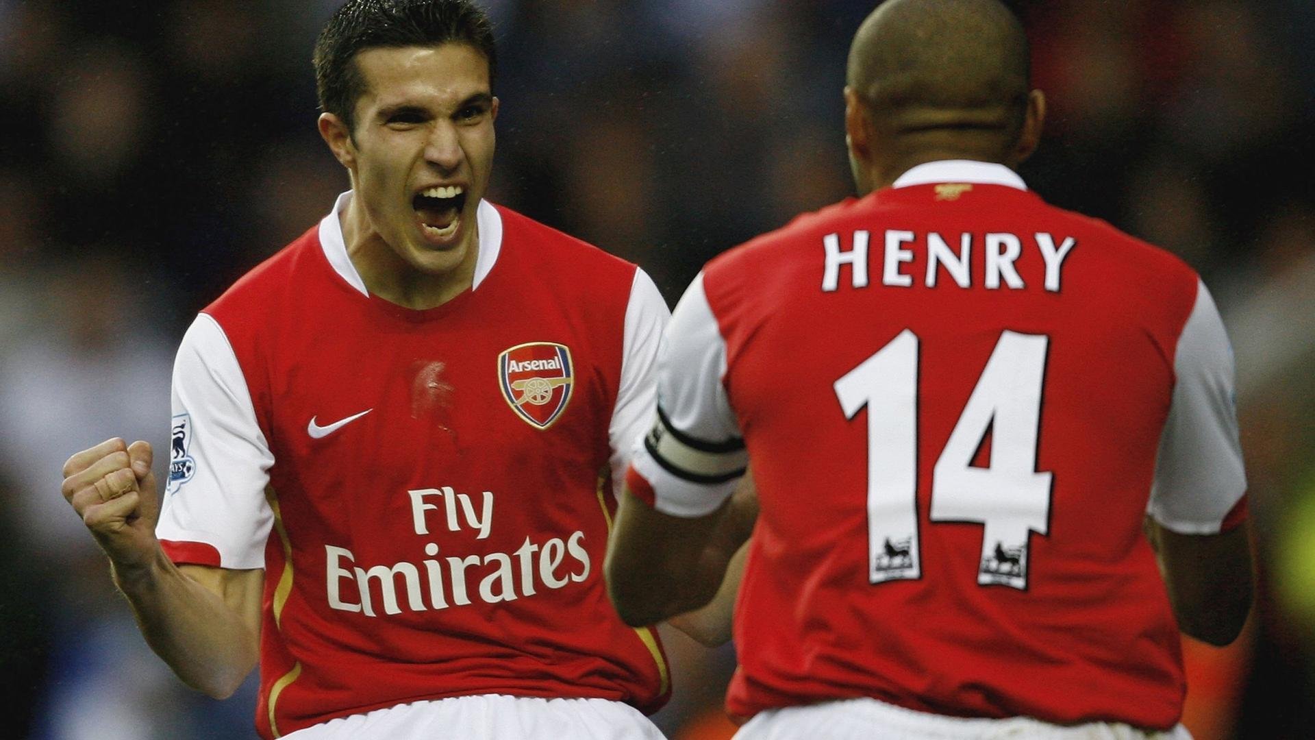 DB电竞App下载入口-枫叶军团击溃绿衫军，加克波德甲争冠战上演加拿大式接管