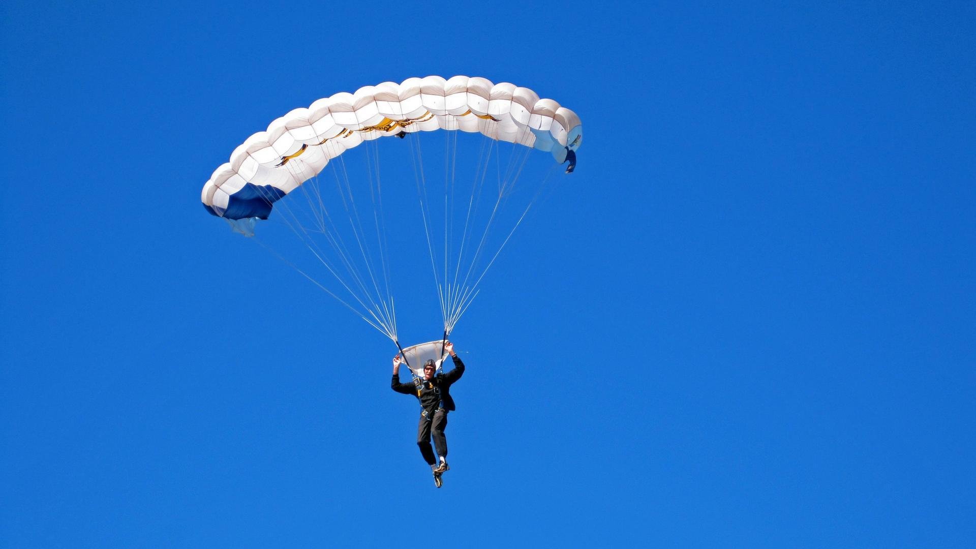 欧冠决赛之夜，霍勒迪的节奏掌控，一场个人与团队的完美交响