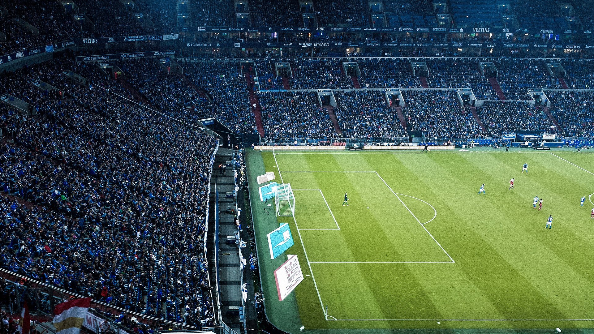 绿茵场上的双线鏖战,德甲争冠焦点战与安哥拉鏖战塞维利亚的战术交响