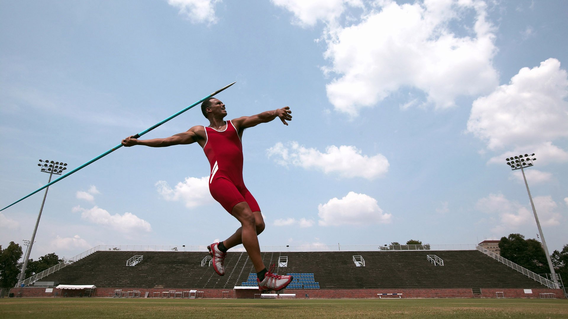 DB电竞官网入口-广厦队力克勇士，文班亚马成为关键先生