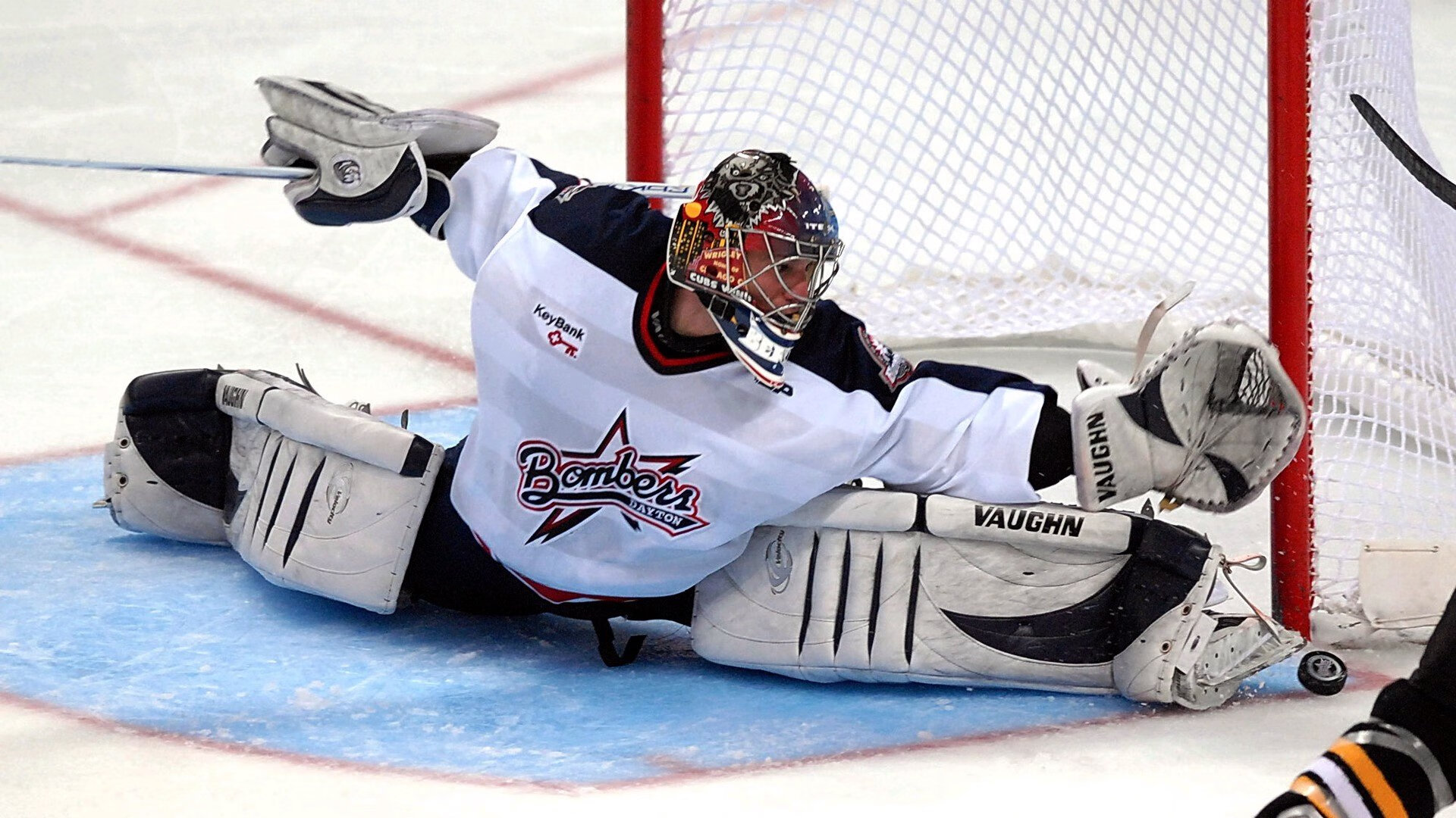 雨战点球夜,奥利维耶在重压下的凤凰涅槃—哥斯达黎加对阵荷兰的世界杯传奇之战